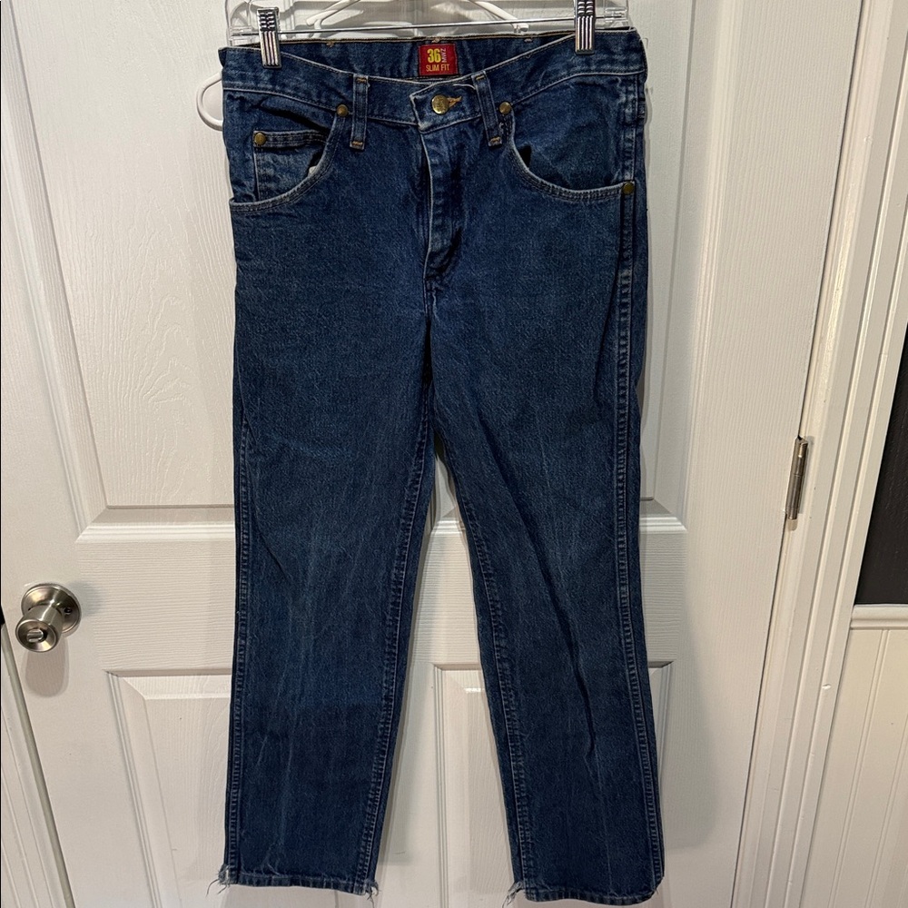 Wrangler Men's Deep Blue Straight Jeans